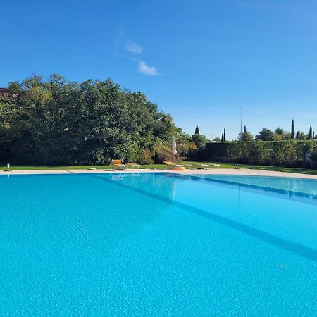 Dolce Blu Sirmione Apartment Rivoltella del Garda Ngoại thất bức ảnh
