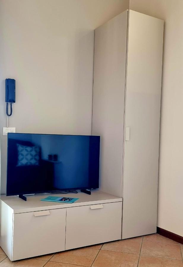 Dolce Blu Sirmione Apartment Rivoltella del Garda Ngoại thất bức ảnh